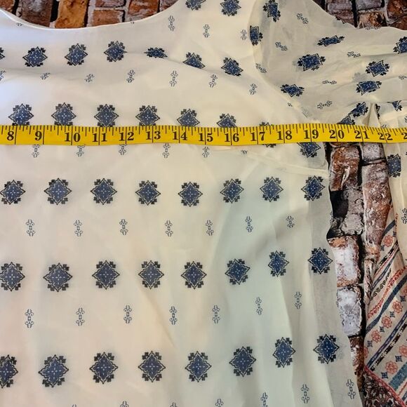 Xhilaration Blue Coral Paisley Dress Crochet Tipped Bell Sleeves Size L - Picture 5 of 8